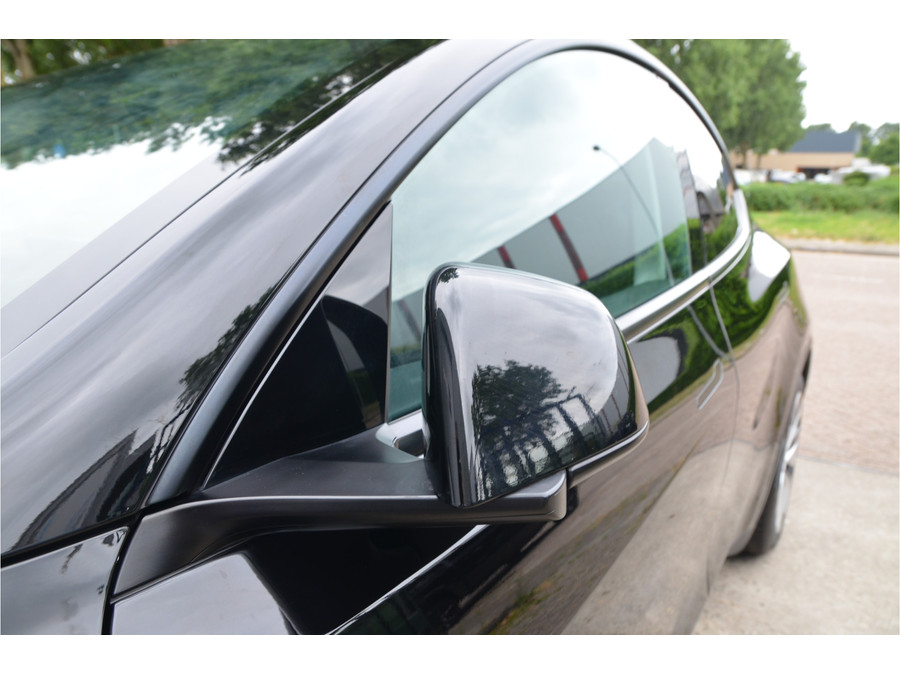 Tesla Model Y RWD 58 kWh