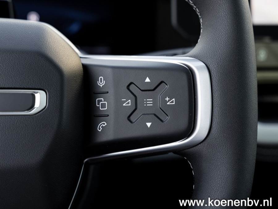 Jeep Compass 1.2 E-HYBRID First Edition PANO / CONVENIENCE PACK / TWO TONE