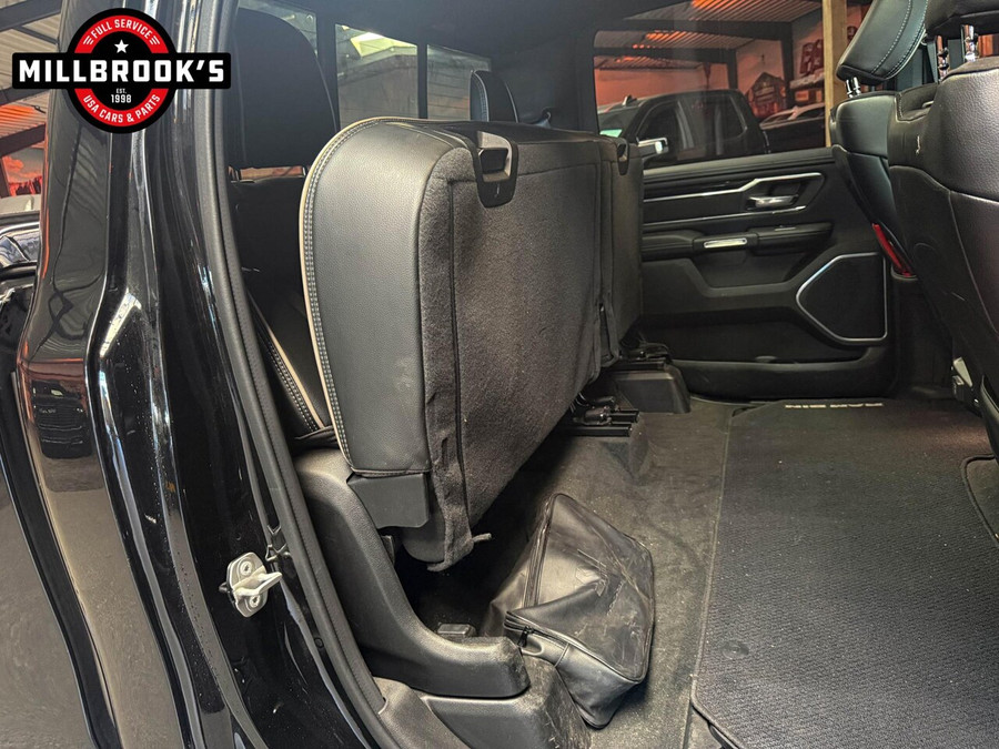 Dodge RAM 1500 Laramie Sport Pentastar,