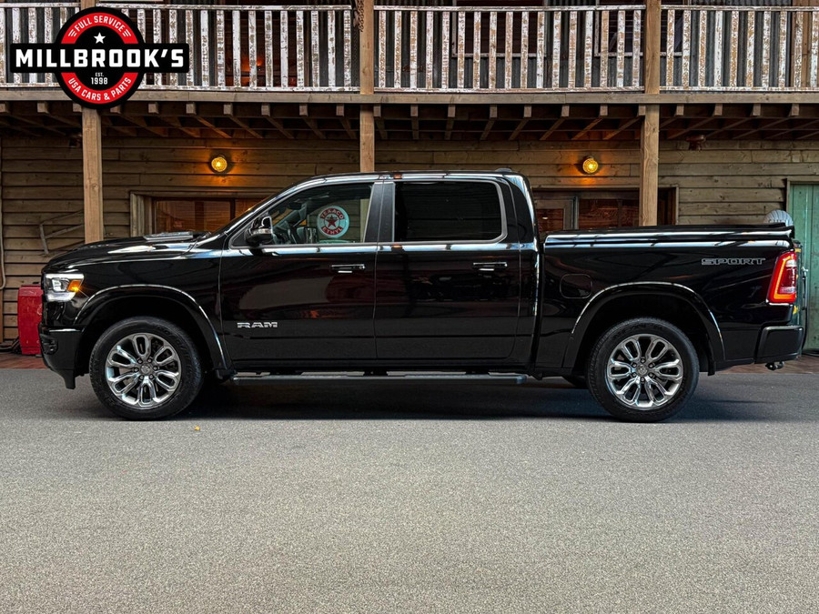Dodge RAM 1500 Laramie Sport Pentastar,