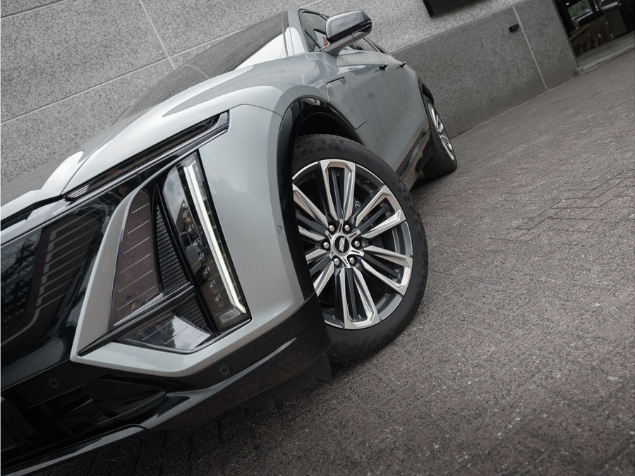 Cadillac Lyriq 600 E4 Sport
