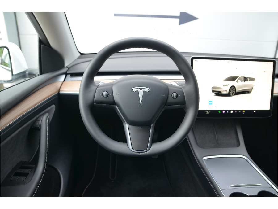 Tesla Model Y RWD 58 kWh