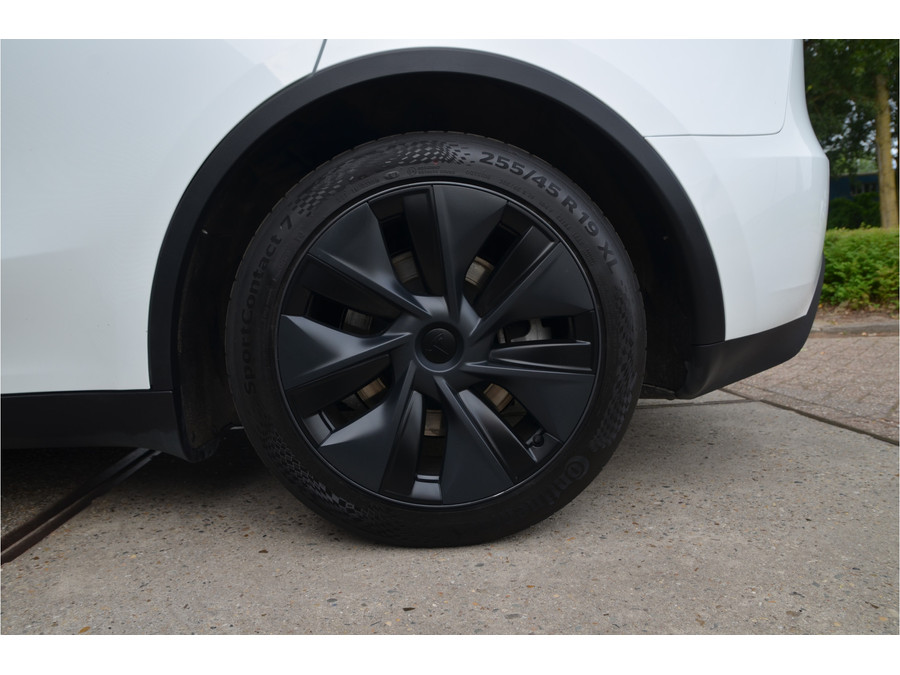 Tesla Model Y RWD 58 kWh