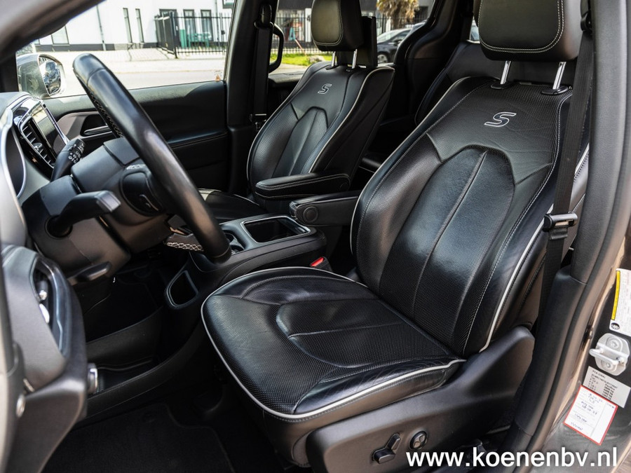 Chrysler Pacifica 3.6 V6 HYBRID Limited S PANO / LEER / 7 ZITS