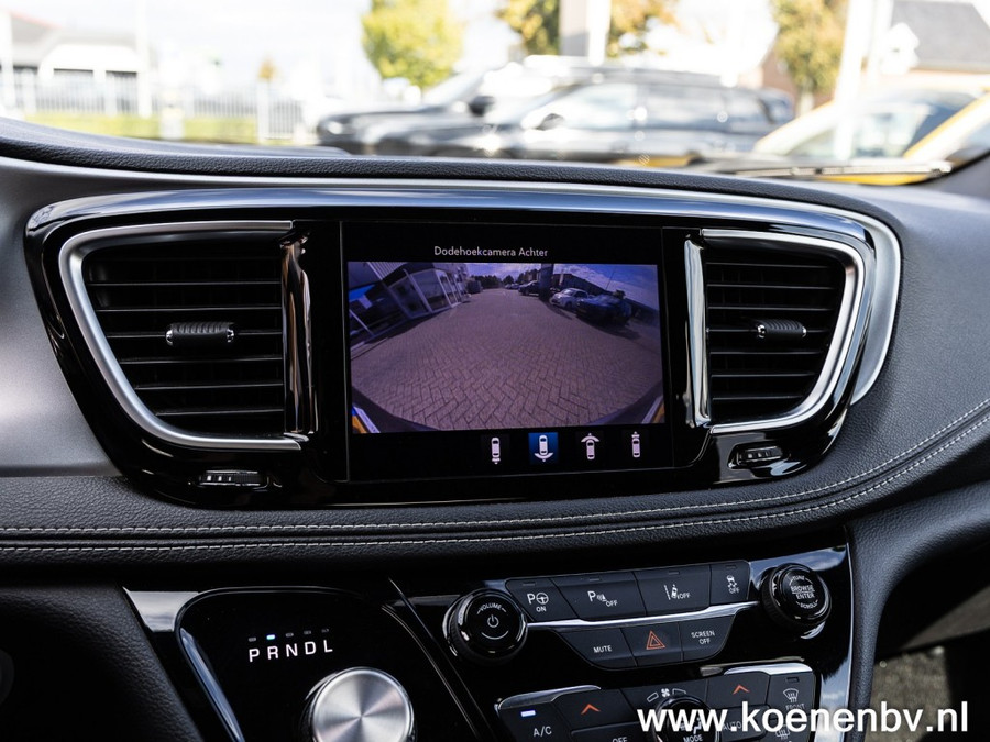 Chrysler Pacifica 3.6 V6 HYBRID Limited S PANO / LEER / 7 ZITS