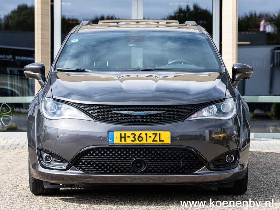 Chrysler Pacifica 3.6 V6 HYBRID Limited S PANO / LEER / 7 ZITS