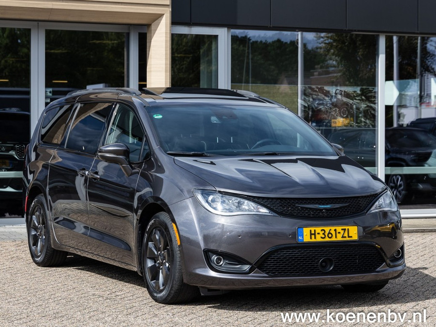 Chrysler Pacifica 3.6 V6 HYBRID Limited S PANO / LEER / 7 ZITS