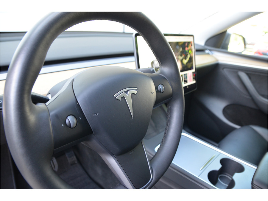 Tesla Model Y Long Range AWD 75 kWh