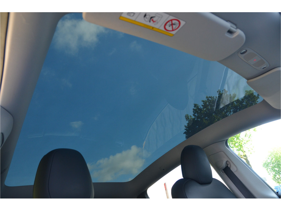 Tesla Model Y Long Range AWD 75 kWh