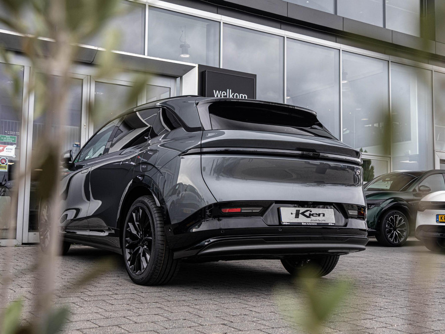 Zeekr 7X Core 75 kWh