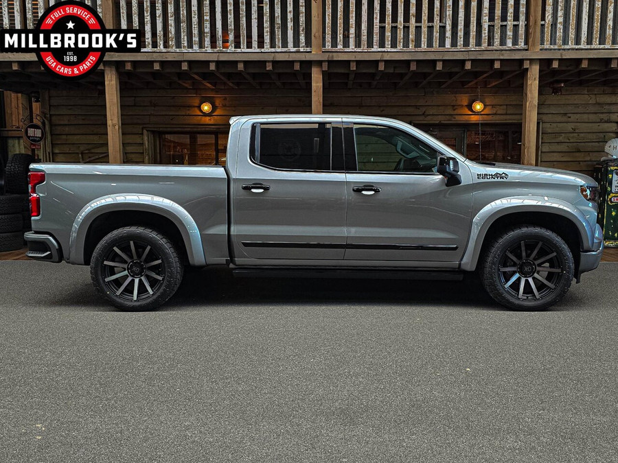 Chevrolet Silverado High Country 6.2 V8 420 PK,