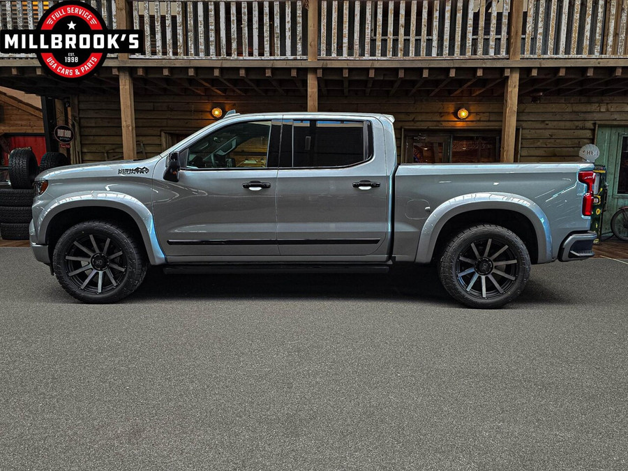 Chevrolet Silverado High Country 6.2 V8 420 PK,
