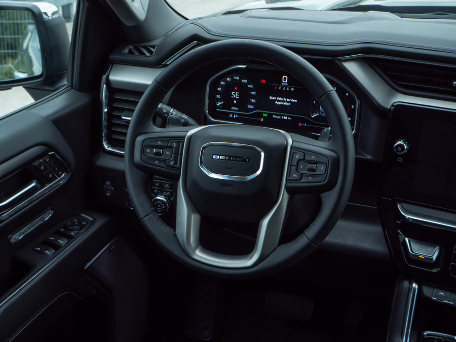 GMC Sierra 1500 Denali 3.0L Duramax Turbo Diesel