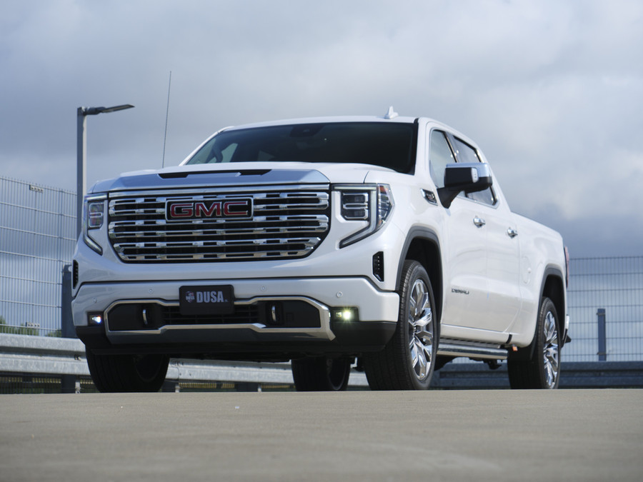GMC Sierra 1500 Denali 3.0L Duramax Turbo Diesel