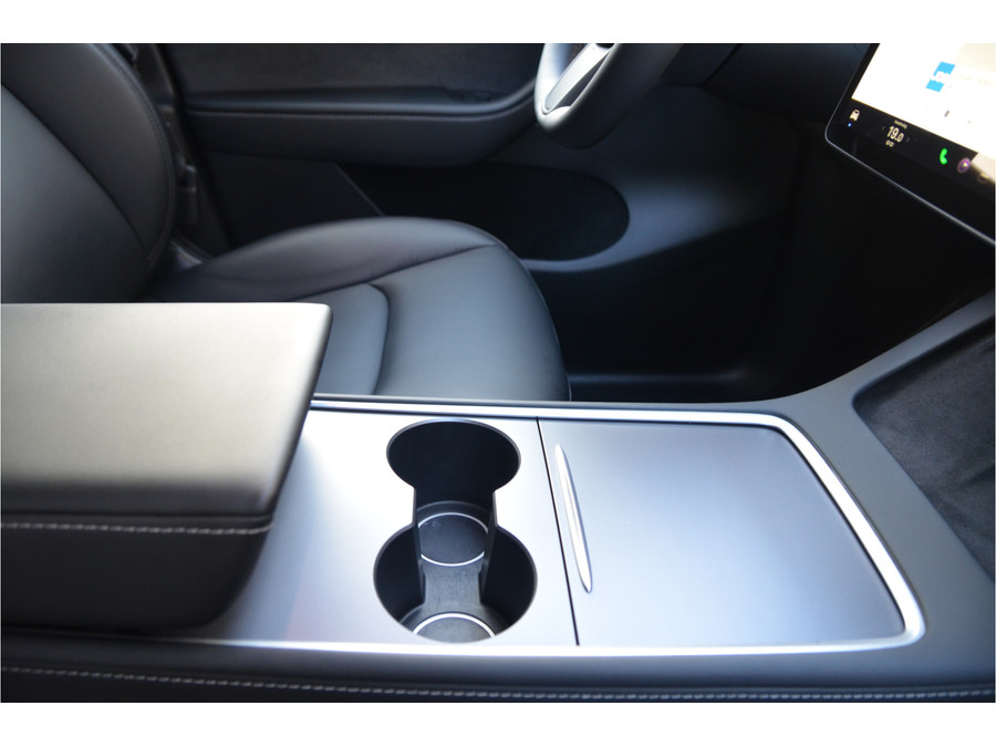 Tesla Model Y RWD 58 kWh