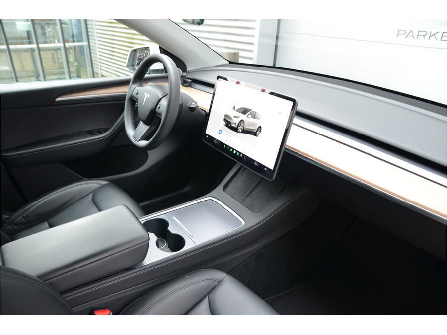Tesla Model Y Long Range AWD 75 kWh