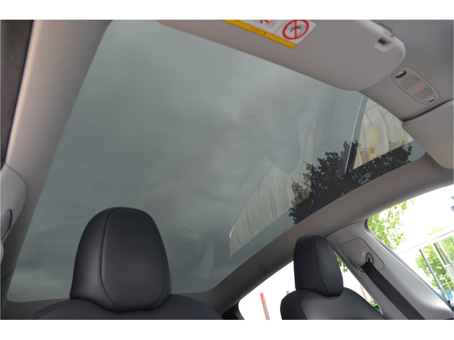 Tesla Model Y Long Range AWD 75 kWh