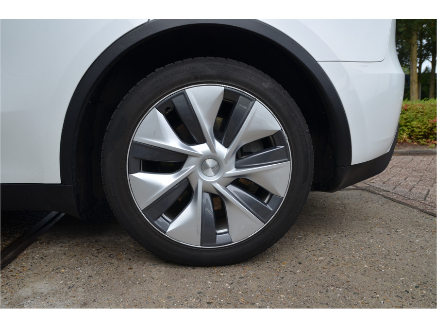 Tesla Model Y Long Range AWD 75 kWh