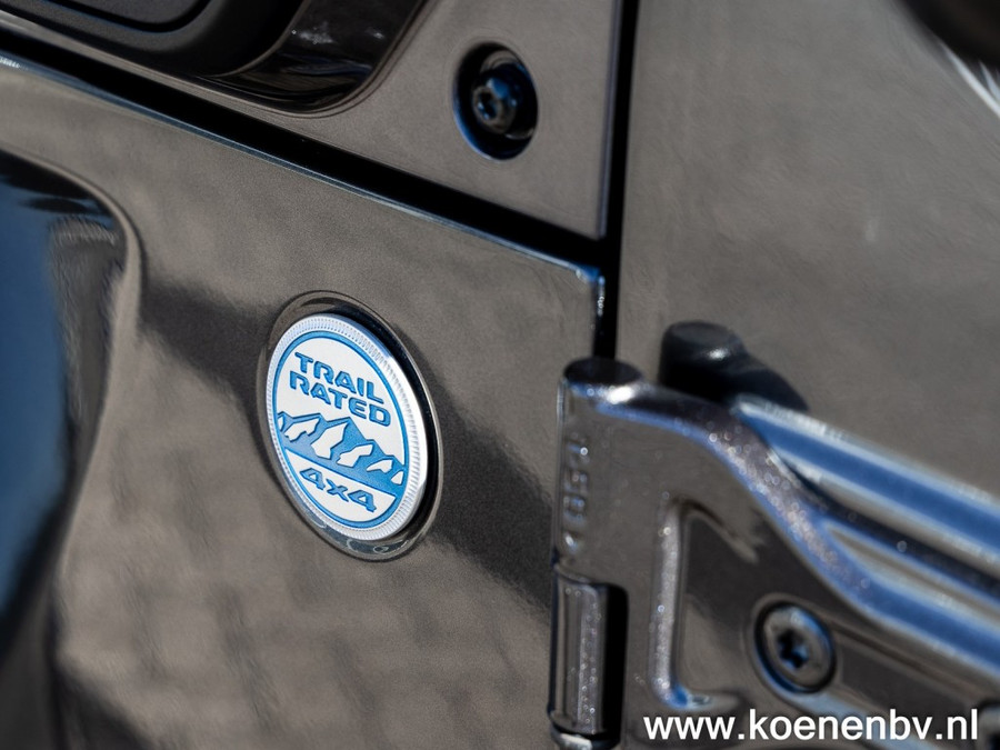 Jeep Wrangler 4xE 380 4wd Autom. Sahara CLIMA / LEER / ADAPT. CRUISE / CAMERA v+a