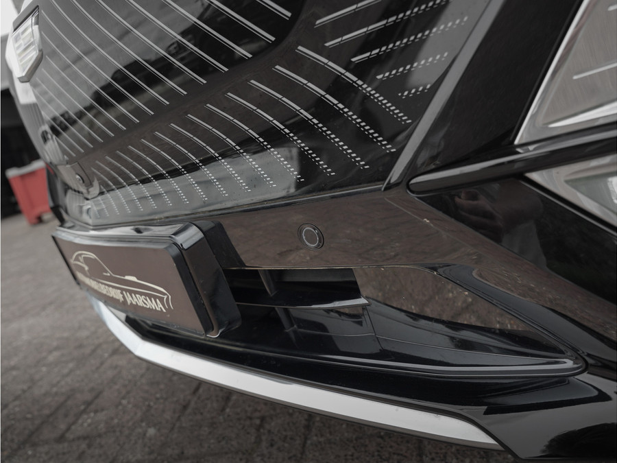 Cadillac Lyriq Luxury 600 E4
