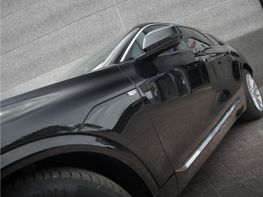 Cadillac Lyriq Luxury 600 E4