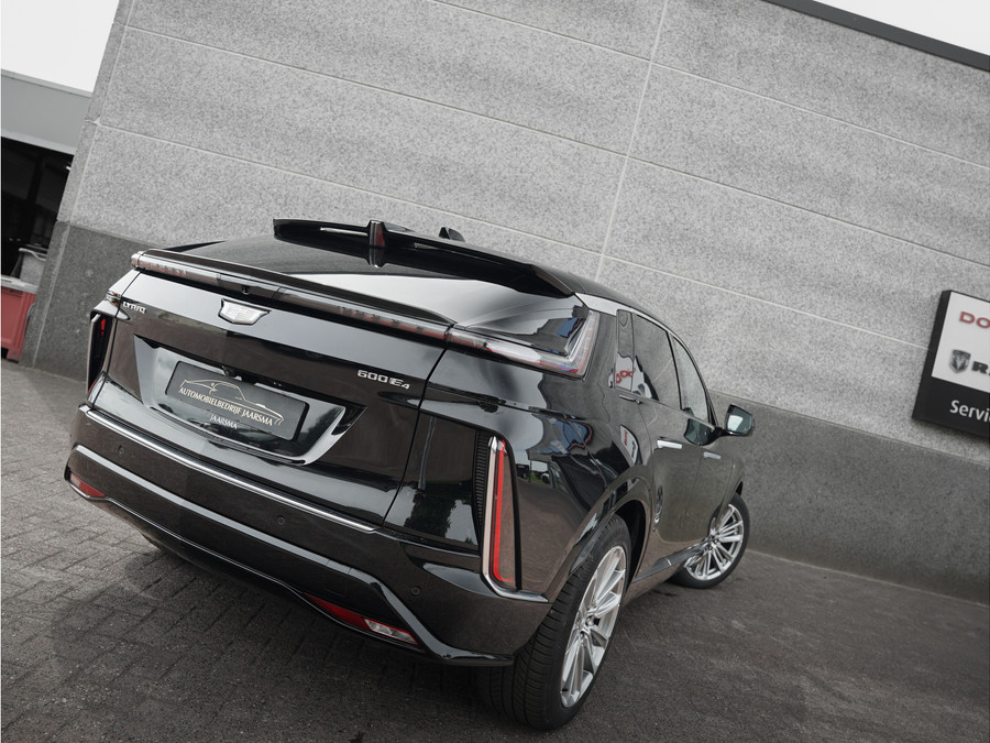 Cadillac Lyriq Luxury 600 E4