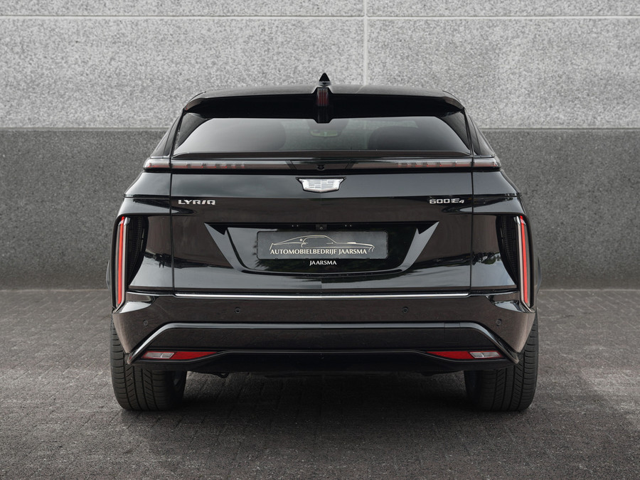 Cadillac Lyriq Luxury 600 E4
