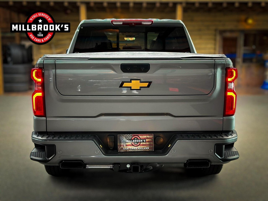Chevrolet Silverado Black Edition 6.2 V8 420 PK,