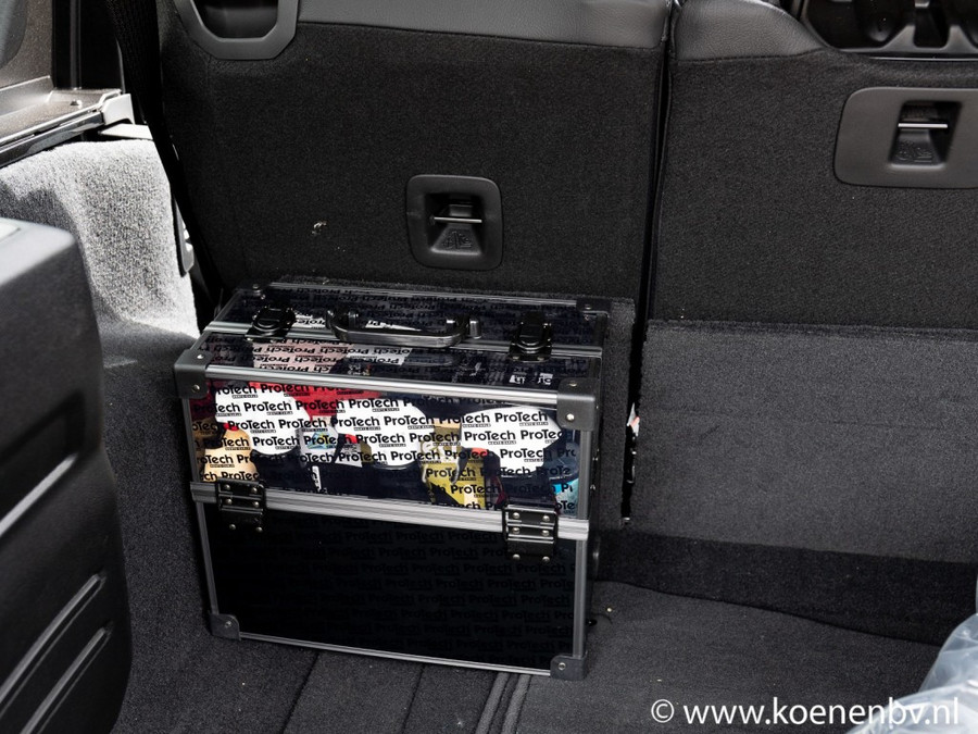 Jeep Wrangler 3.6i V6 BRUTE Richmond Pure / Sky One cabrio / 3500kg trekgewich