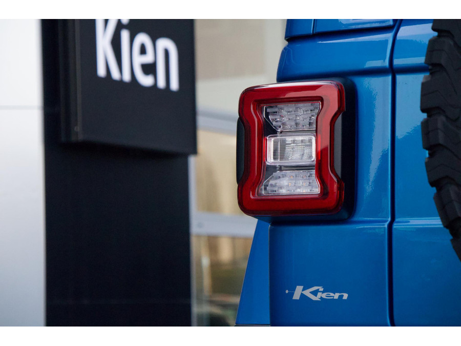 Jeep Wrangler 2.0T Rubicon VAN