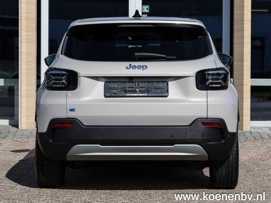 Jeep Avenger SUMMIT 54KWH Stone Grey