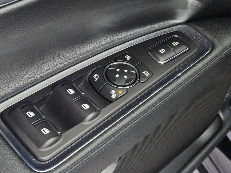 Lincoln Continental Reserve Massage Softclose HUD ACC