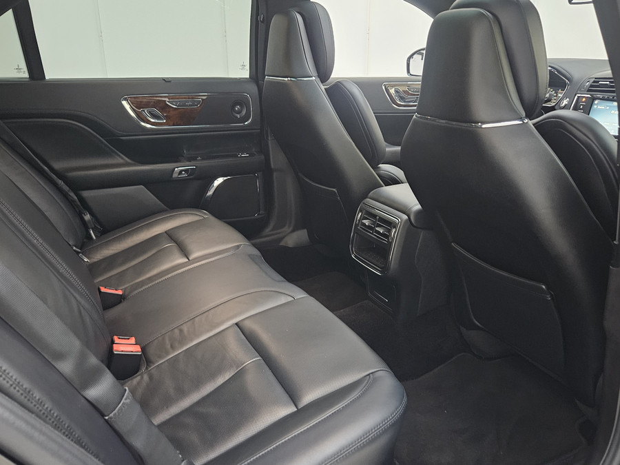 Lincoln Continental Reserve Massage Softclose HUD ACC