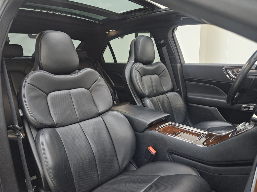 Lincoln Continental Reserve Massage Softclose HUD ACC