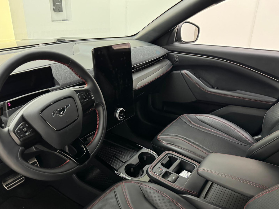 Ford Mustang Mach-E Extended Premium RWD 88 kWh