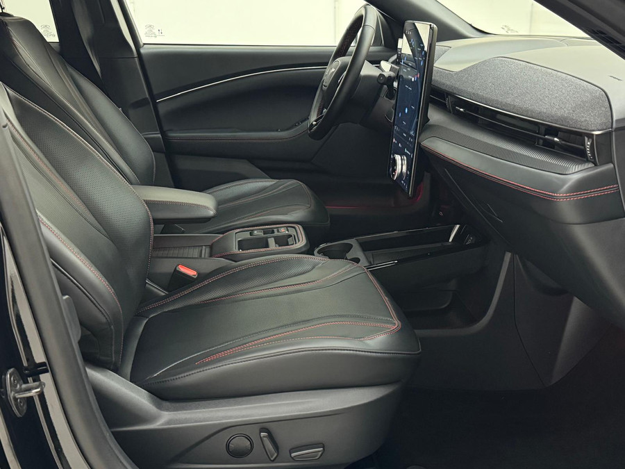 Ford Mustang Mach-E Extended Premium RWD 88 kWh