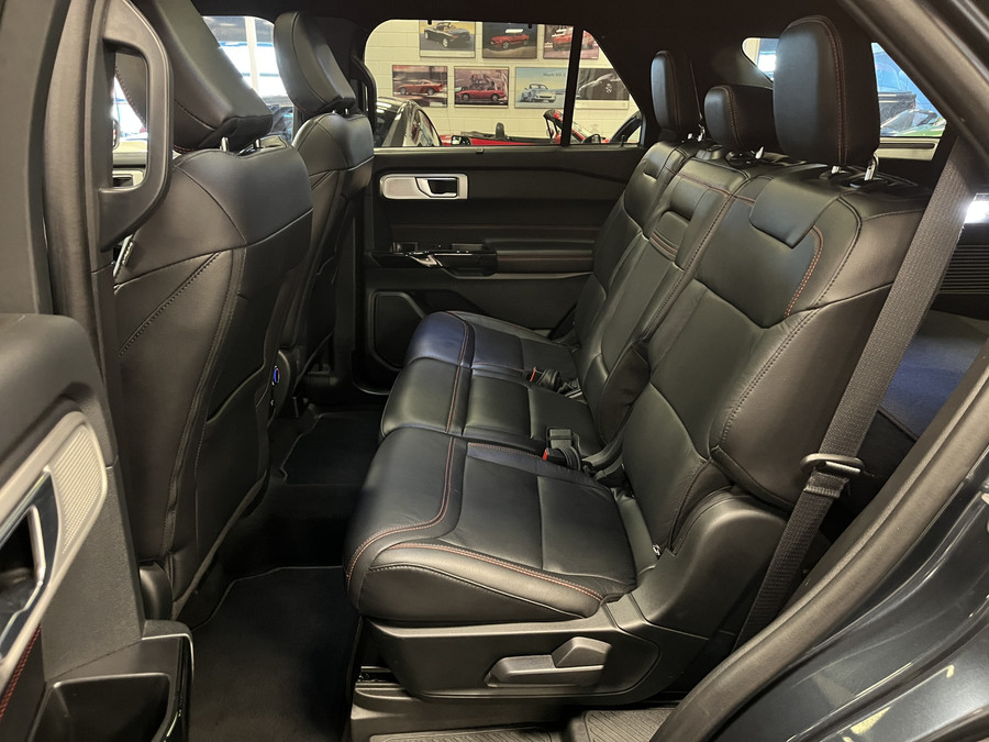 Ford Explorer 3.0 V6 EcoBoost PHEV ST-Line 457PK AWD | 7-Persoons | Trekhaak | Panodak | Sidebars