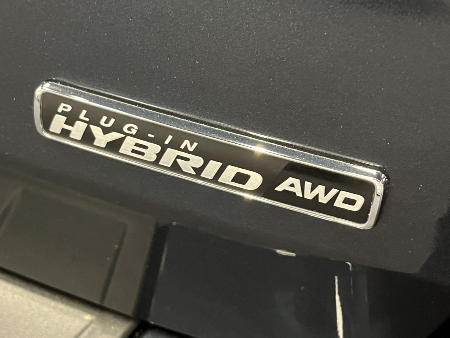 Ford Explorer 3.0 V6 EcoBoost PHEV ST-Line 457PK AWD | 7-Persoons | Trekhaak | Panodak | Sidebars