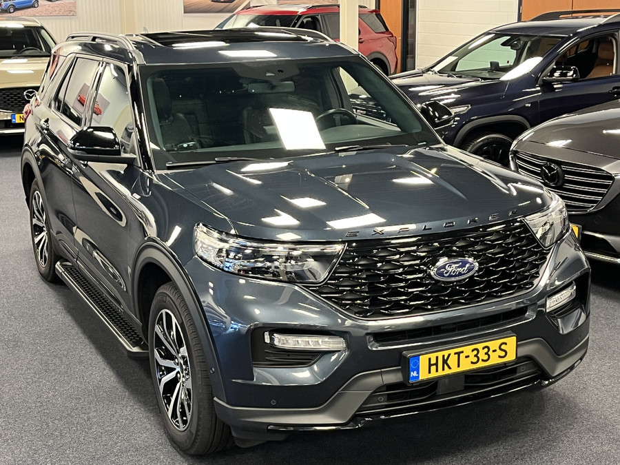 Ford Explorer 3.0 V6 EcoBoost PHEV ST-Line 457PK AWD | 7-Persoons | Trekhaak | Panodak | Sidebars