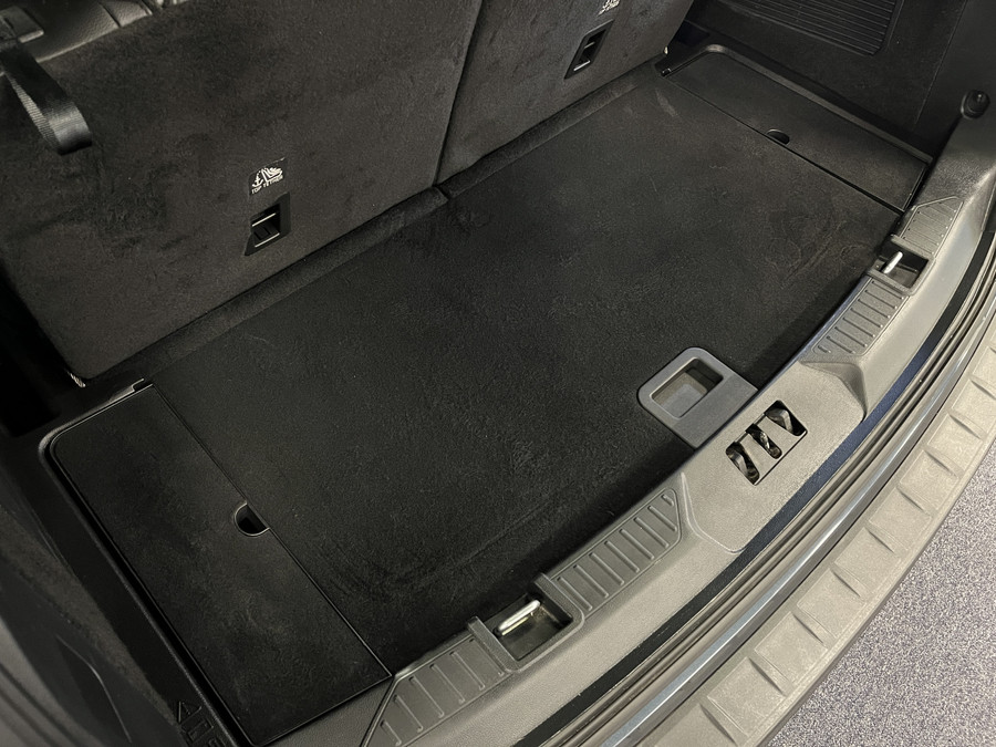 Ford Explorer 3.0 V6 EcoBoost PHEV ST-Line 457PK AWD | 7-Persoons | Trekhaak | Panodak | Sidebars