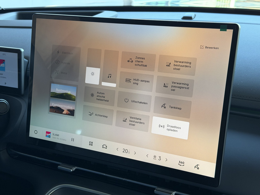 Geely Starray EM-i MAX+ PHEV LONG RANGE NIEUWE AUTO | 29,8 kWh ACCU | 136 KM WLTP | PANORAMADAK | STOELVERWARMING/KOELI
