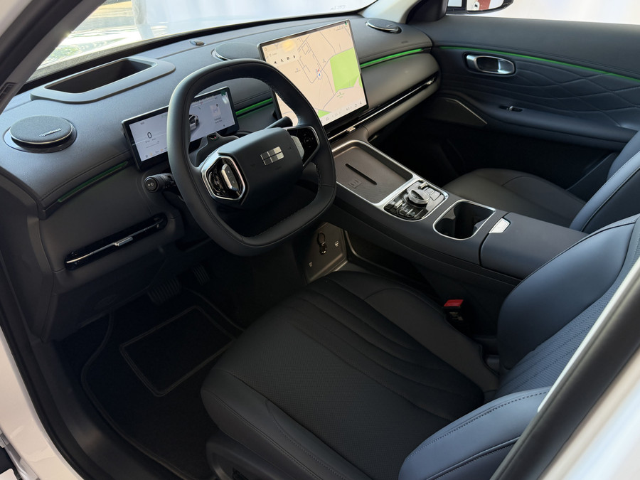 Geely Starray EM-i MAX+ PHEV LONG RANGE NIEUWE AUTO | 29,8 kWh ACCU | 136 KM WLTP | PANORAMADAK | STOELVERWARMING/KOELI