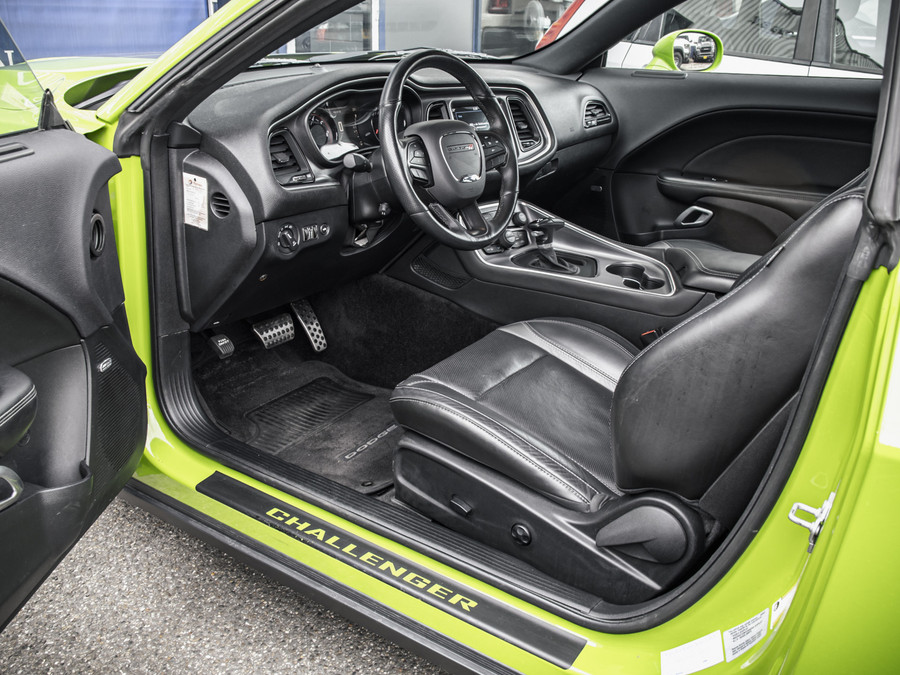 Dodge Challenger
