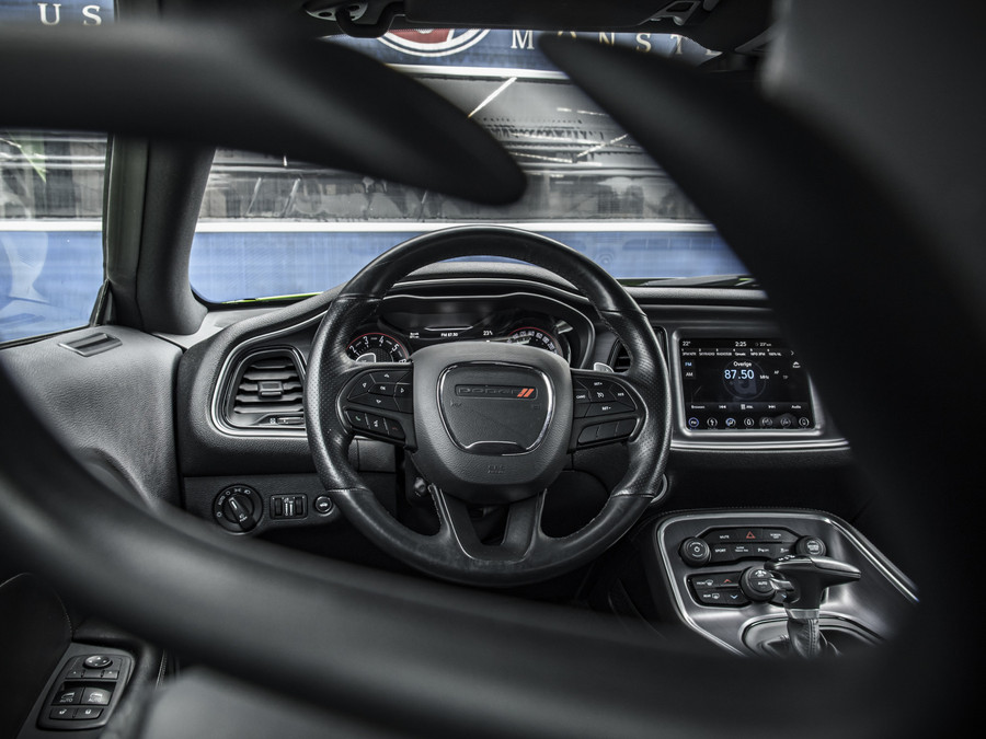 Dodge Challenger