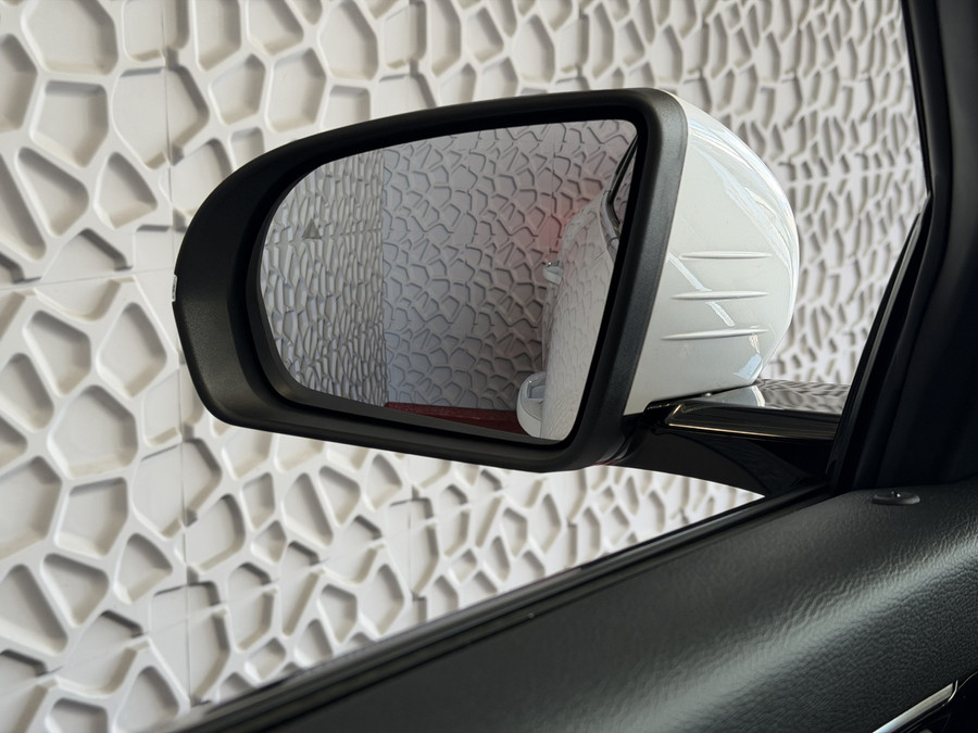 BYD SEAL U 217PK PHEV BOOST 18,3KW PANO HEADUP 360.CAM STOEL/STUUR VERW STOEL.VENTILATIE INFINITY/AUDIO