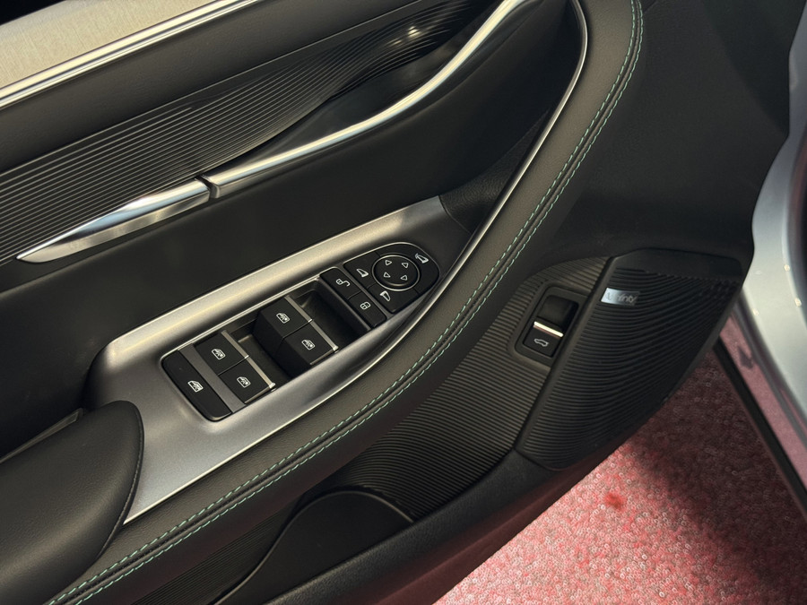 BYD SEAL U 217PK PHEV BOOST 18,3KW PANO HEADUP 360.CAM STOEL/STUUR VERW STOEL.VENTILATIE INFINITY/AUDIO