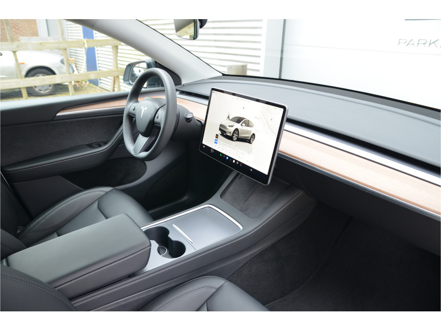 Tesla Model Y Long Range AWD 75 kWh