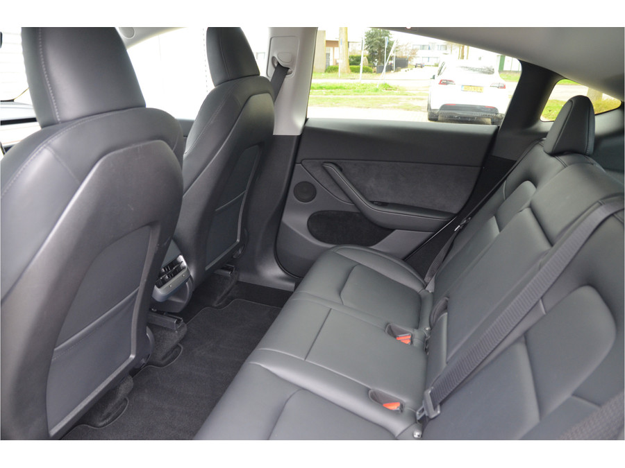 Tesla Model Y Long Range AWD 75 kWh