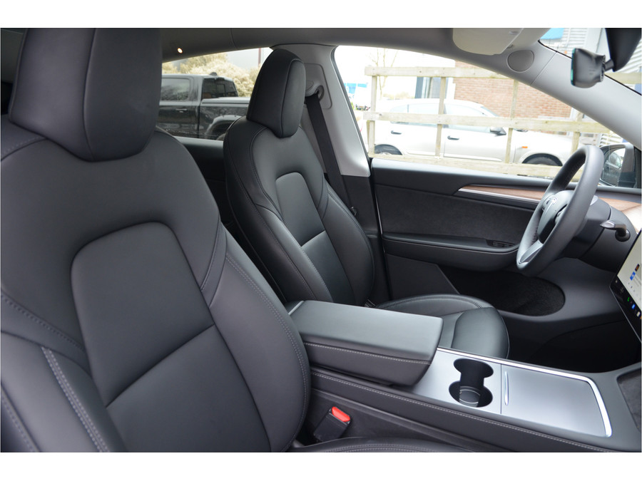 Tesla Model Y Long Range AWD 75 kWh