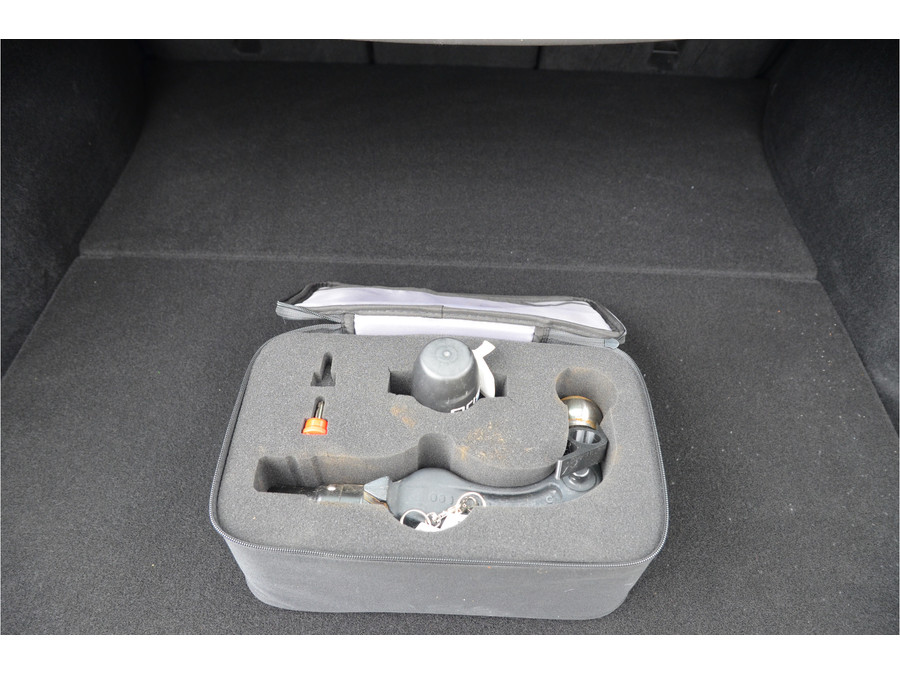 Tesla Model Y Long Range AWD 75 kWh